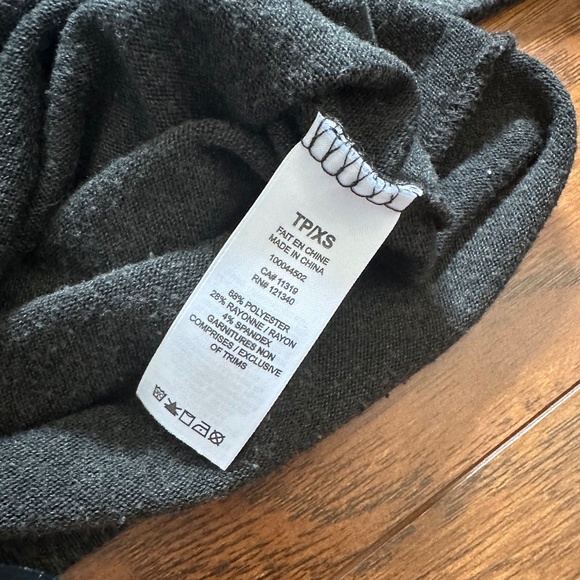 Dynamite Long Sleeve Mini Dress in size XS - Picture 3 of 4